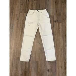 Urban Outfitters Womens High Rise Mom Jean Size 28